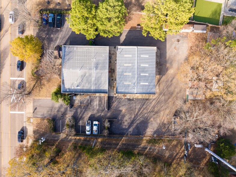 More Photos Of 30 S Byhalia Rd, Collierville Office For Lease