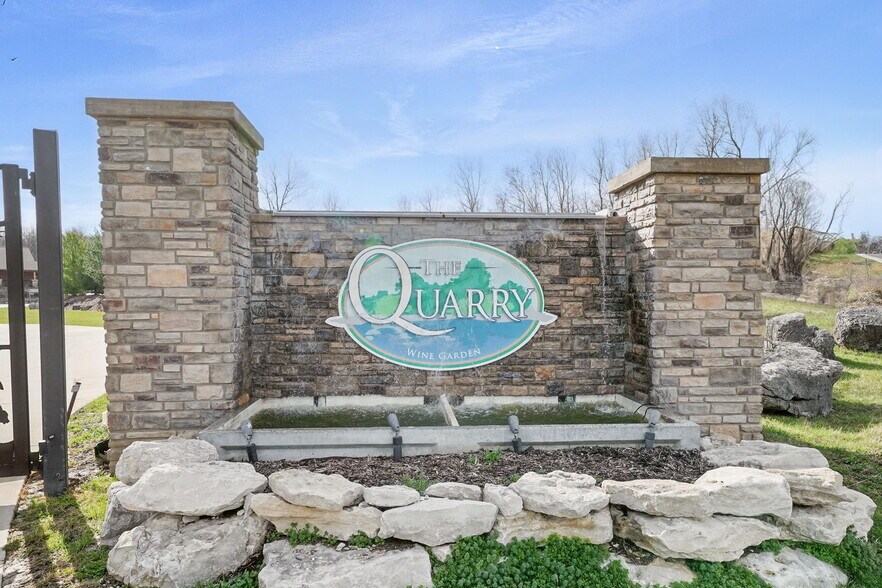 More Photos Of 3960 Highway Z, Wentzville Winery Vineyard For Sale