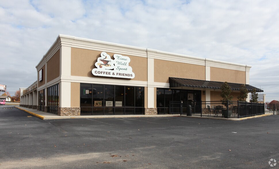 More Photos Of 150 Athens Hwy, Loganville Storefront For Lease