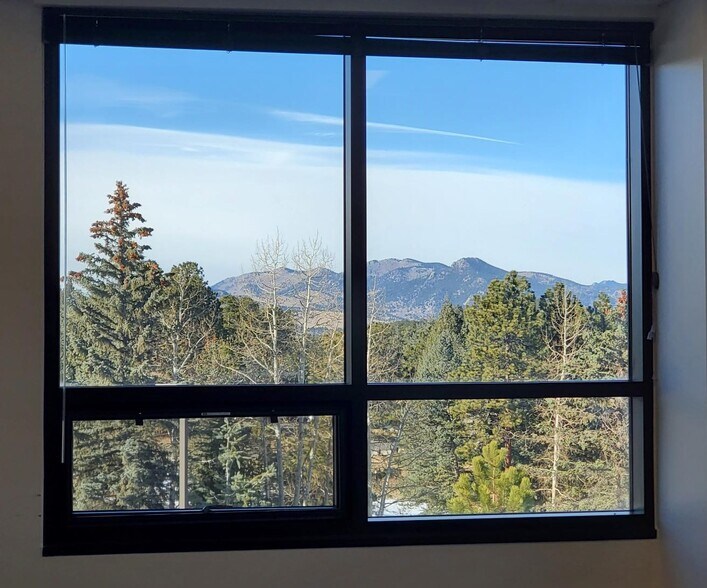 More Photos Of 523 Park Point Dr, Golden Office For Lease