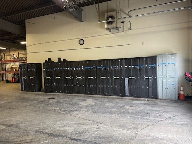 More Photos Of 8120 W Bradley Rd, Milwaukee Warehouse For Sale