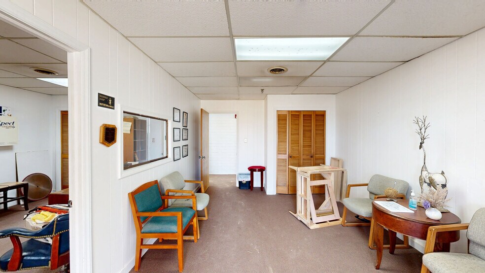 More Photos Of 980 3rd Ave SE, Hickory Warehouse For Lease