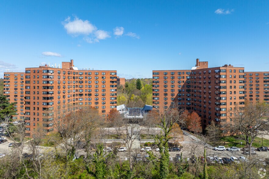 More Photos Of 633 W Rittenhouse St, Philadelphia Apartments For Lease