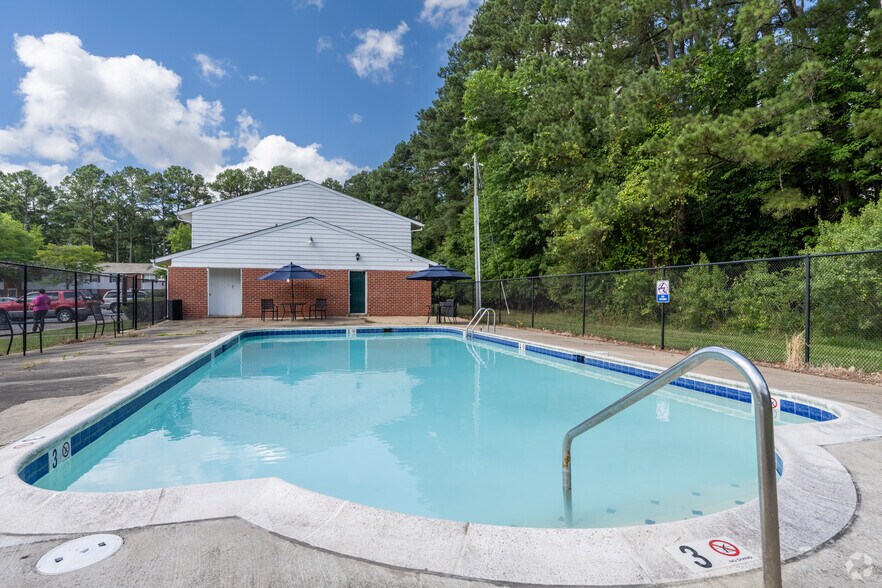 More Photos Of 201 Forest Pine Rd, Franklin Apartments For Sale