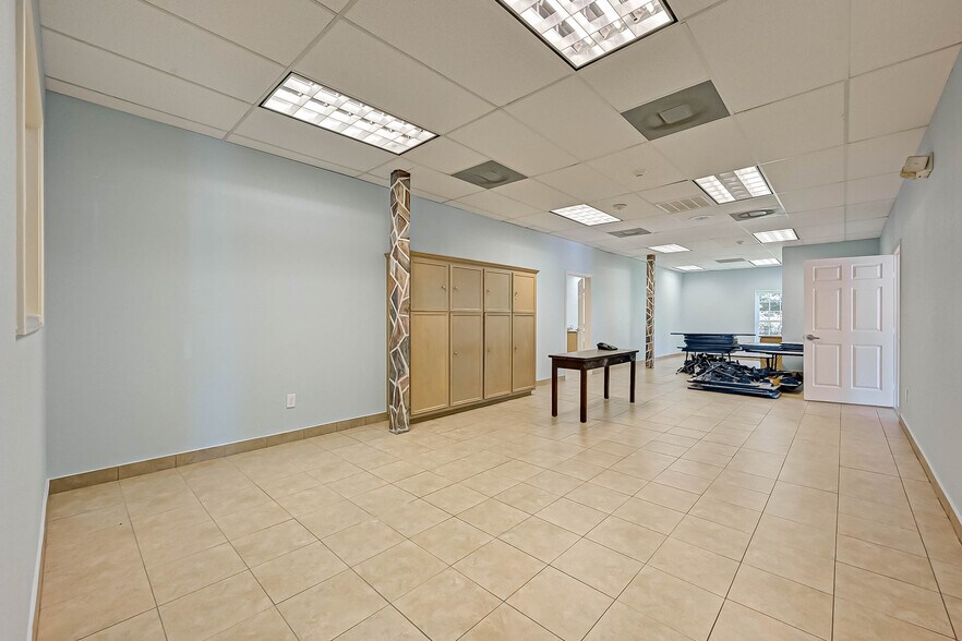 More Photos Of 2105 Cypress Landing Dr, Houston Daycare Center For Sale