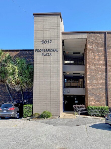 More Photos Of 5037 Veterans Blvd, Metairie Medical For Lease