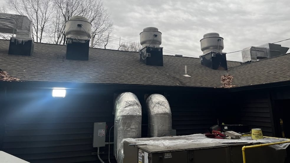 More Photos Of 216 Woodside Ave, Newton Restaurant For Sale