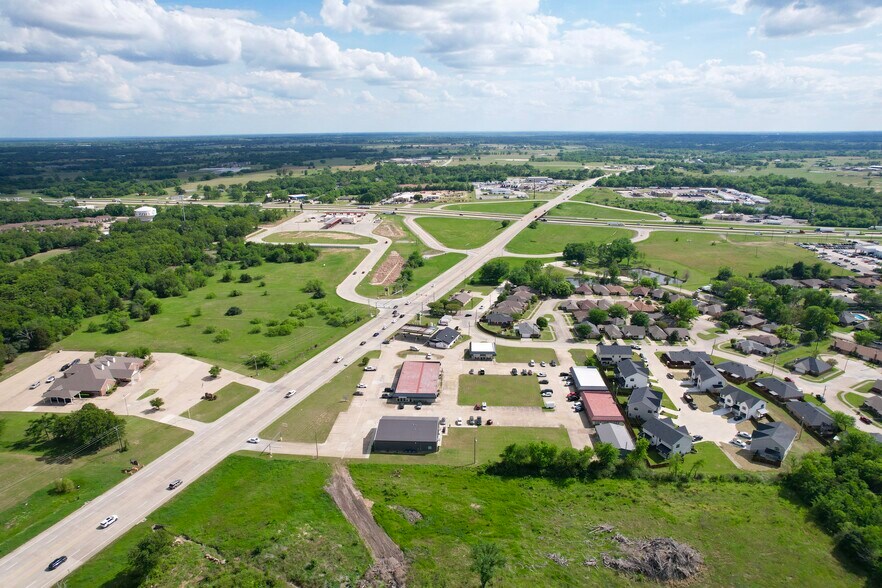 Primary Photo Of 440 S Hillcrest Dr, Sulphur Springs Medical For Sale