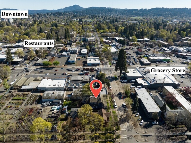 More Photos Of 527 Monroe St, Eugene Apartments For Sale