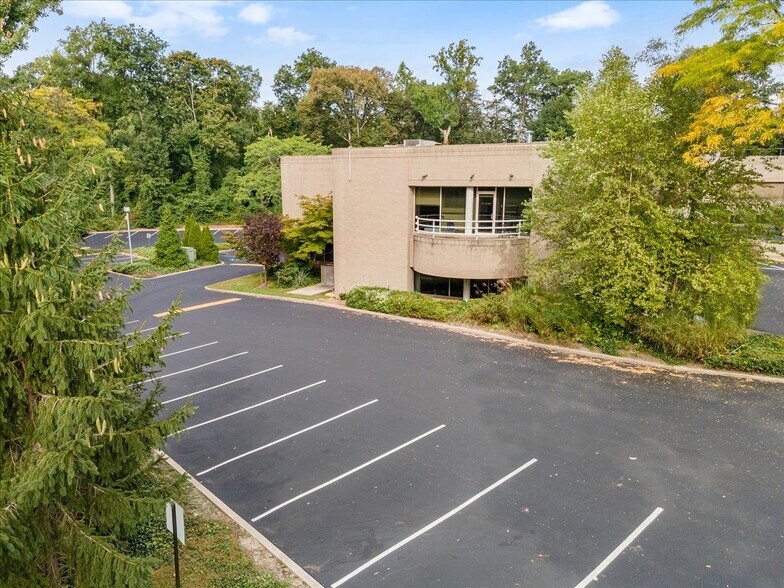 More Photos Of 3111 New Hyde Park Rd, New Hyde Park Medical For Lease