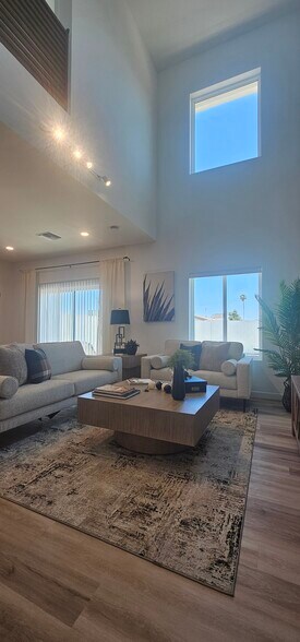 More Photos Of 2051 E Michigan Ave, Phoenix Apartments For Sale