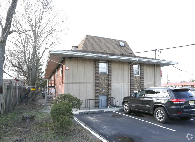 More Photos Of 25 E Route 37, Toms River Office For Sale