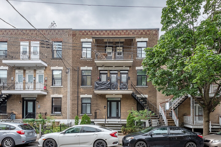 Primary Photo Of 7814 Rue Berri, Montréal Apartments For Sale