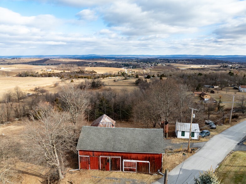 Primary Photo Of 156 Mount Zion Rd, Marlboro Flex For Sale