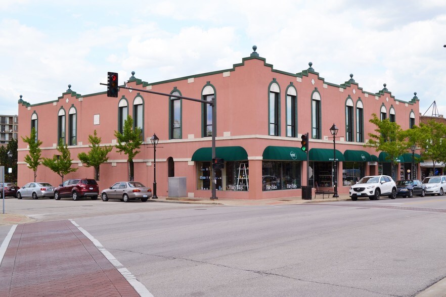 More Photos Of 22-28 W Saint Charles Rd, Lombard Storefront Retail Office For Lease