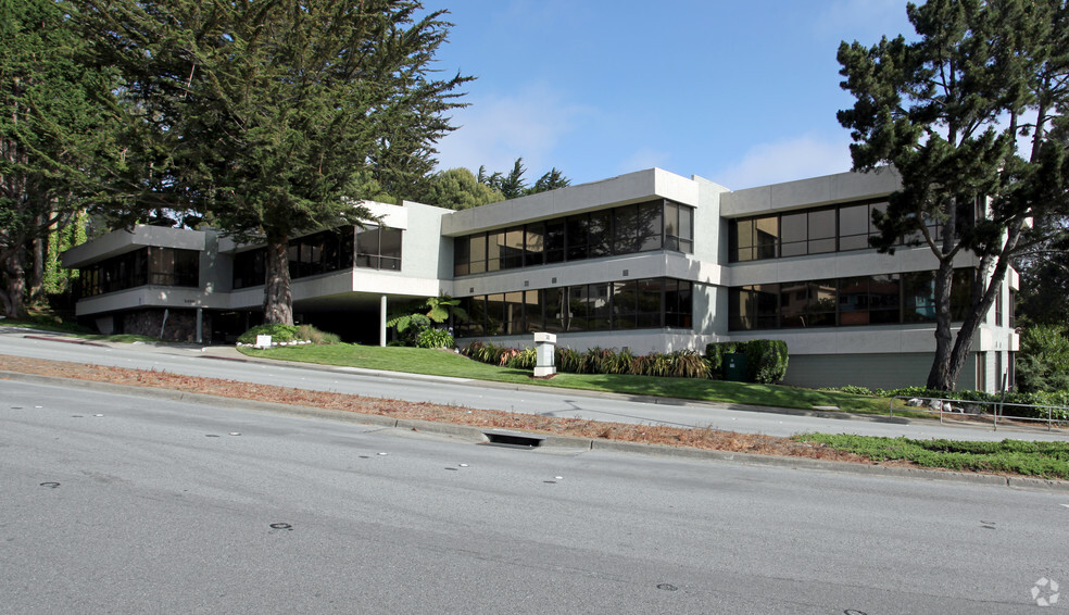 Primary Photo Of 2400 Westborough Blvd, South San Francisco Medical For Lease