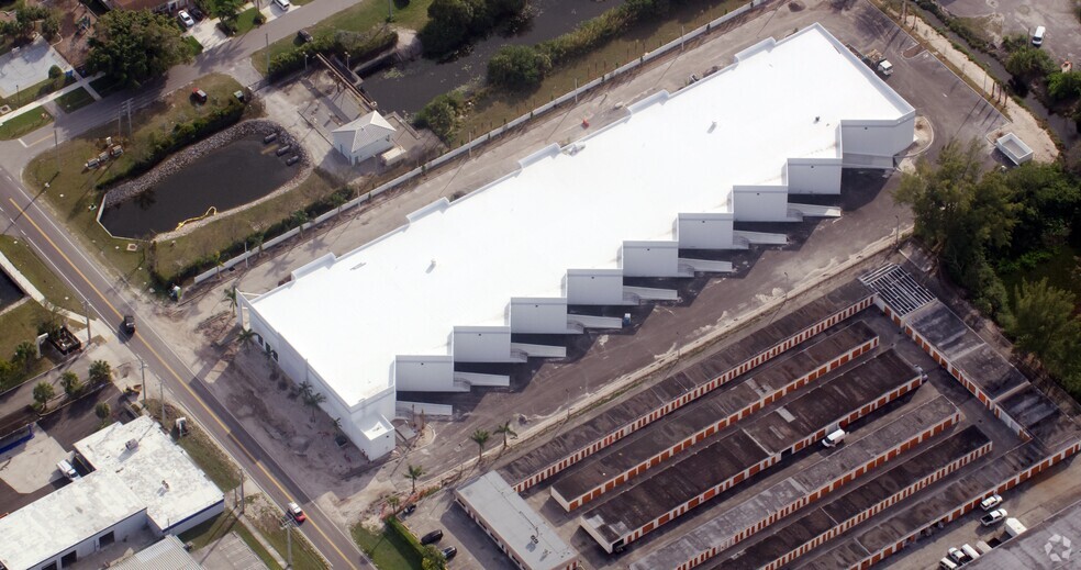 More Photos Of 1501 N Florida Mango Rd, West Palm Beach Warehouse For Lease