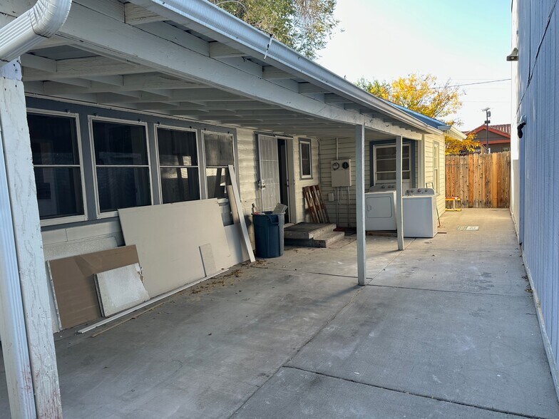 More Photos Of 131 E Pueblo St, Reno Office For Sale