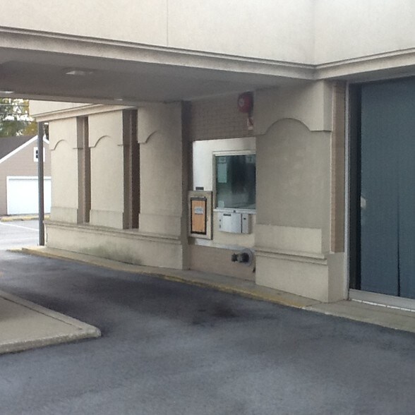 More Photos Of 7007 Calumet Ave, Hammond General Retail For Sale