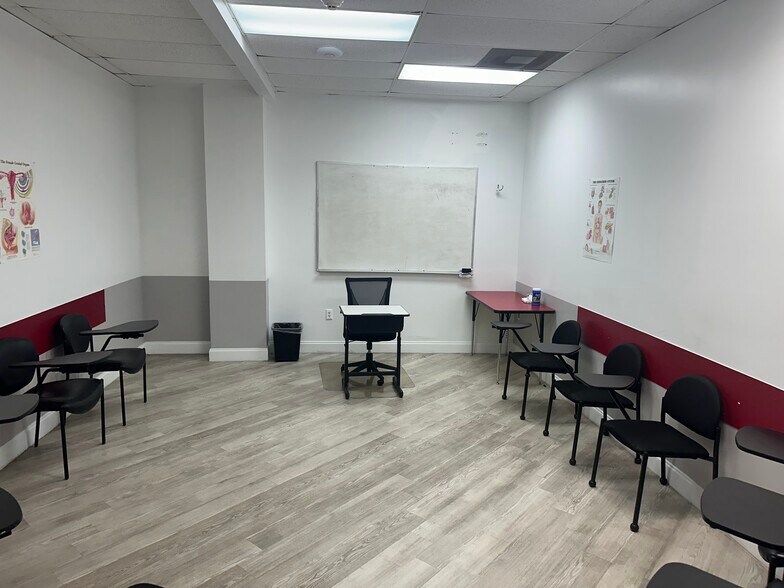 More Photos Of 30200-30394 Old Dixie Hwy, Homestead Unknown For Lease