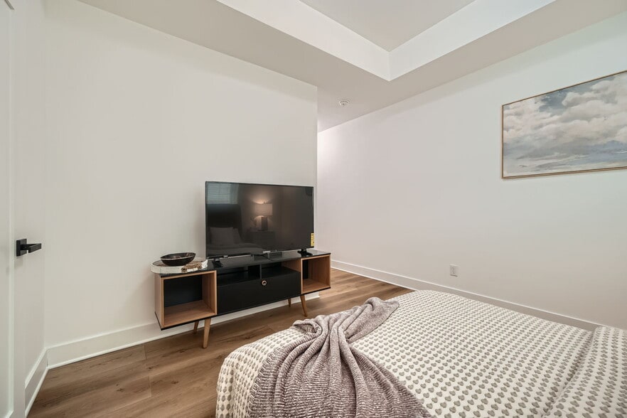 More Photos Of 568 John Wesley Dobbs Ave NE, Atlanta Apartments For Sale