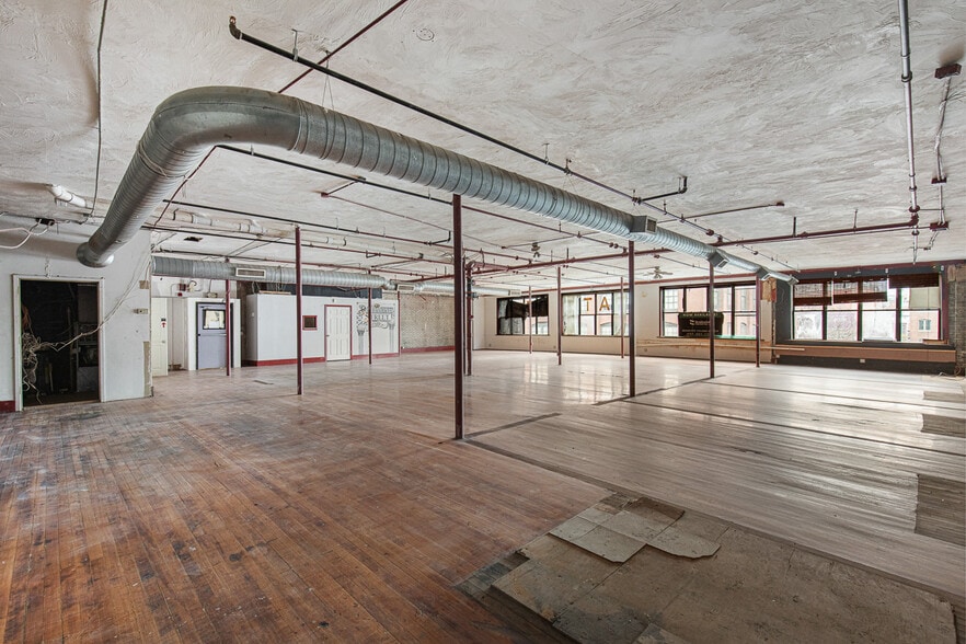 More Photos Of 71 Richmond St, Providence Office Residential For Lease
