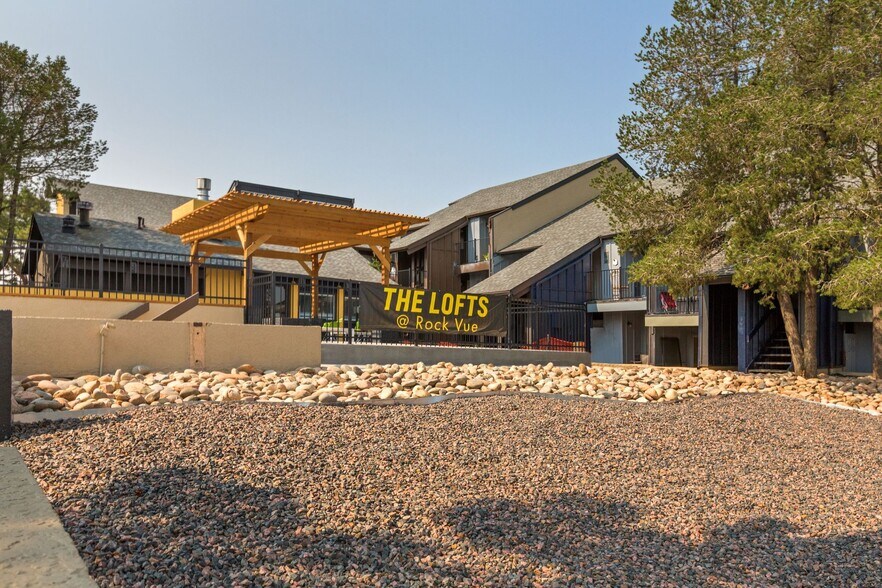 More Photos Of 3349 E Fountain Blvd, Colorado Springs Apartments For Sale