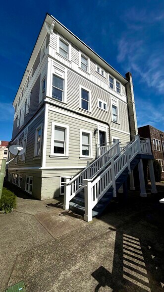 More Photos Of 1543 Exchange St, Astoria Multifamily For Sale