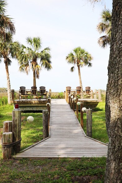 More Photos Of , Spring Hill Unknown For Sale