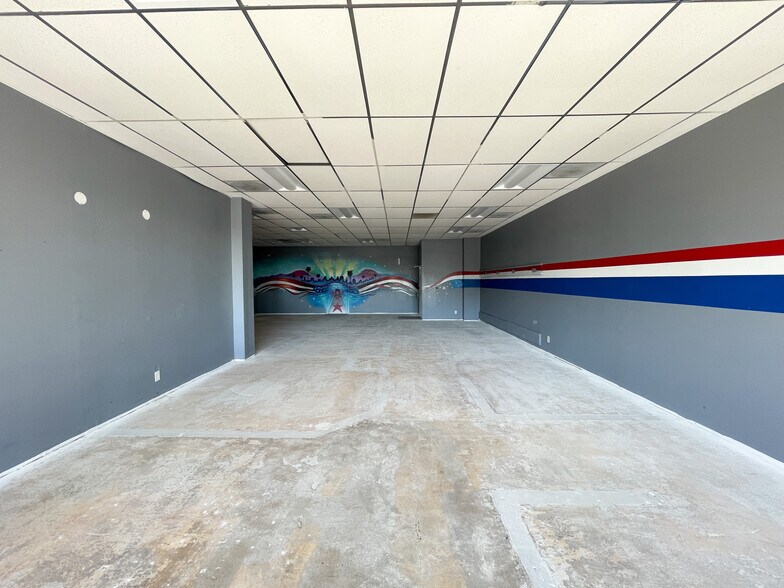 More Photos Of 7101-7135 W Sunset Blvd, Los Angeles Unknown For Sale