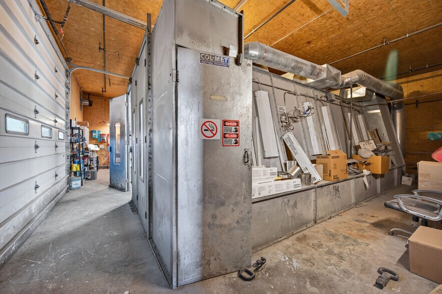 More Photos Of 601 S 10th St, Gunnison Warehouse For Sale