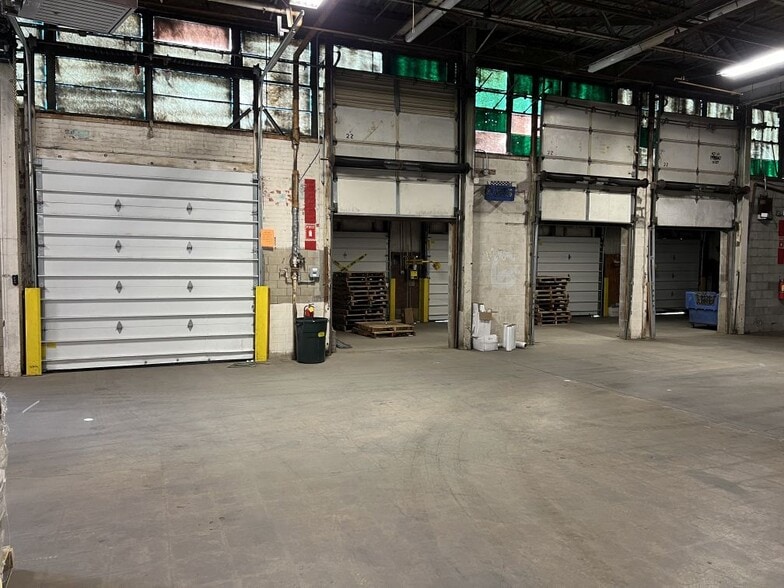 More Photos Of 500 S Broad St, Meriden Manufacturing For Lease
