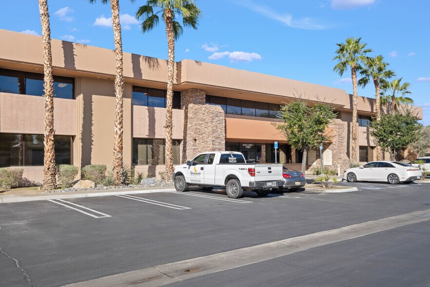 More Photos Of 41990 Cook St, Palm Desert Medical For Sale