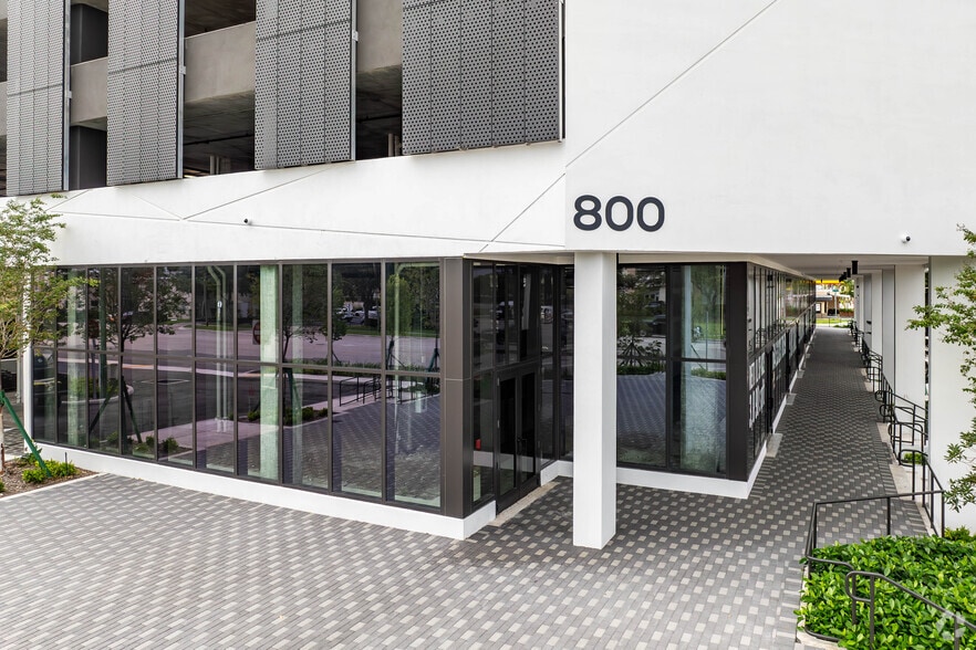 More Photos Of 800 N Federal Hwy, Hallandale Beach Office For Lease