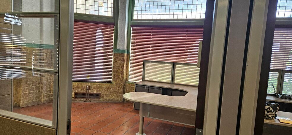 More Photos Of 1170 W 3rd St, San Bernardino Storefront Retail Office For Lease