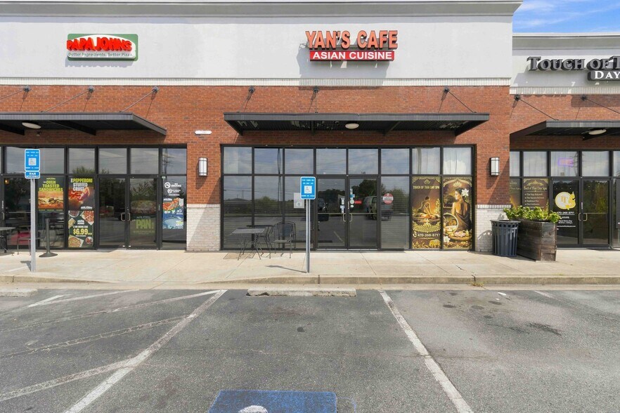 More Photos Of 12872 State Highway 9, Alpharetta Storefront For Lease