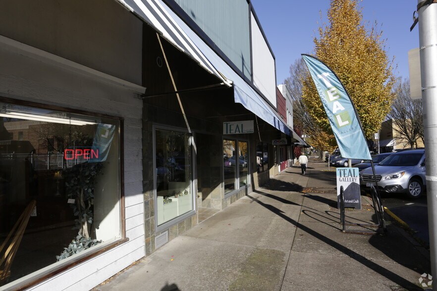 More Photos Of 324 SW 2nd St, Corvallis General Retail For Sale