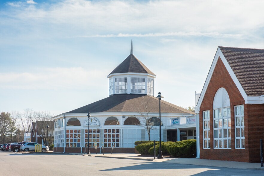 More Photos Of 1 Plaza Dr, Toms River General Retail For Lease