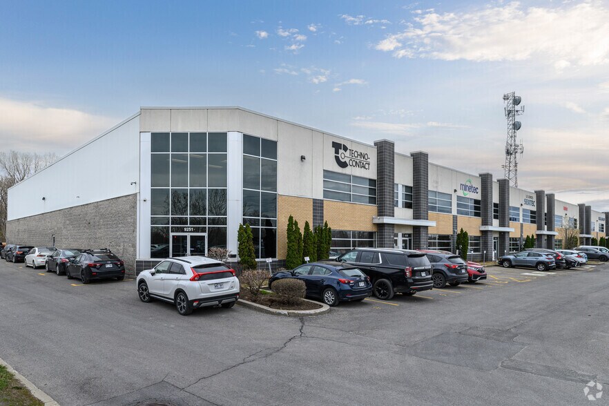 More Photos Of 9251-9283 Thimens Rue, Pierrefonds Light Distribution For Lease