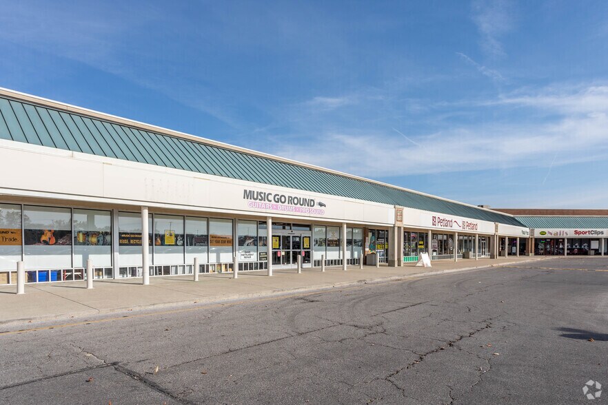 More Photos Of 2500-2800 Bethel Rd, Columbus Unknown For Lease