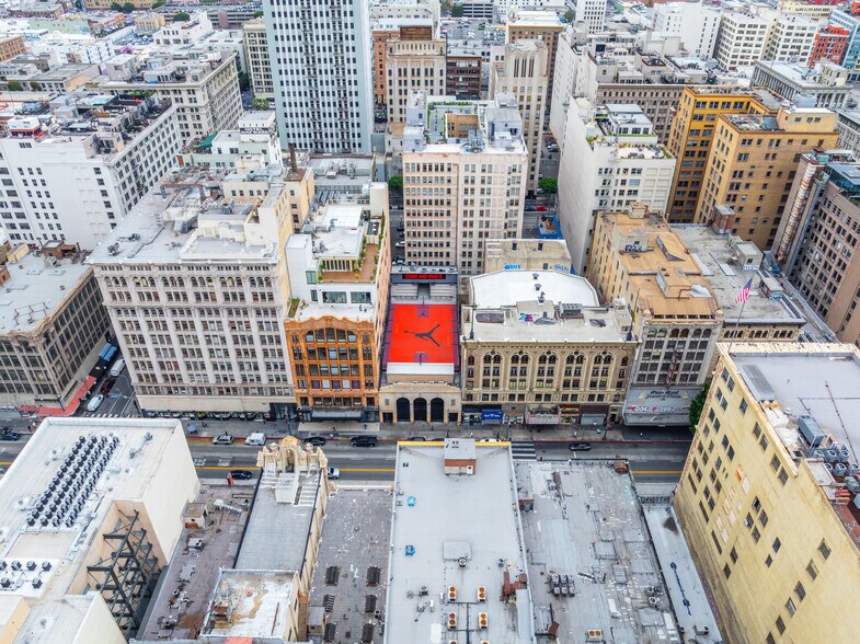 More Photos Of 618-622 S Broadway, Los Angeles Storefront Retail Office For Lease