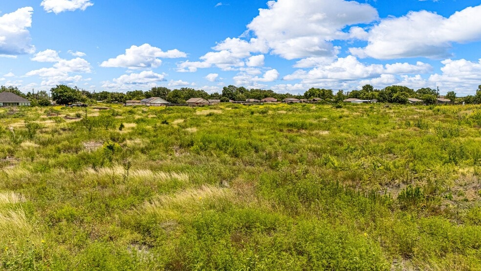 More Photos Of To Be Determined N 18th Street, Waco Land For Sale