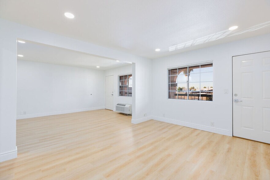 More Photos Of 4780 W Mission Blvd, Montclair Office Residential For Lease