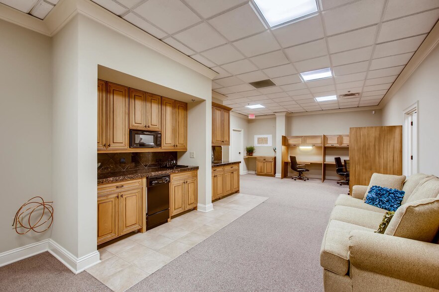 More Photos Of 3080 Highlands Pky, Smyrna Medical For Sale