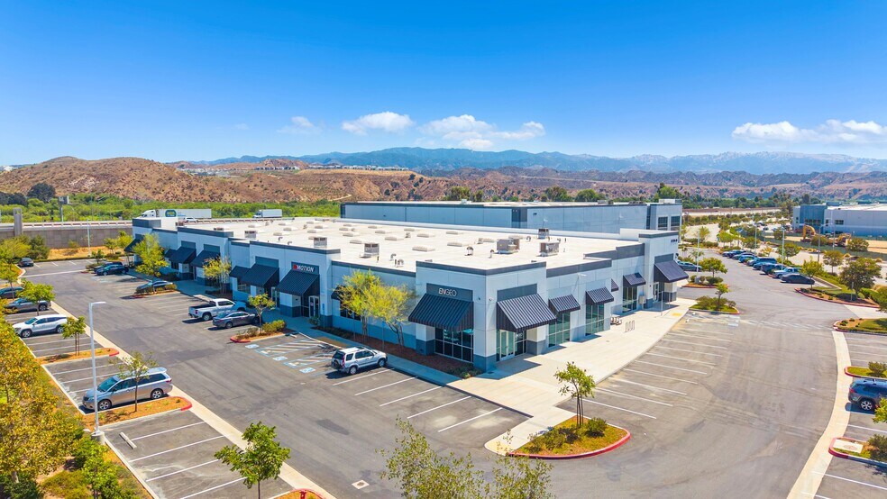 More Photos Of 27760 Hancock Pky, Valencia Showroom For Lease