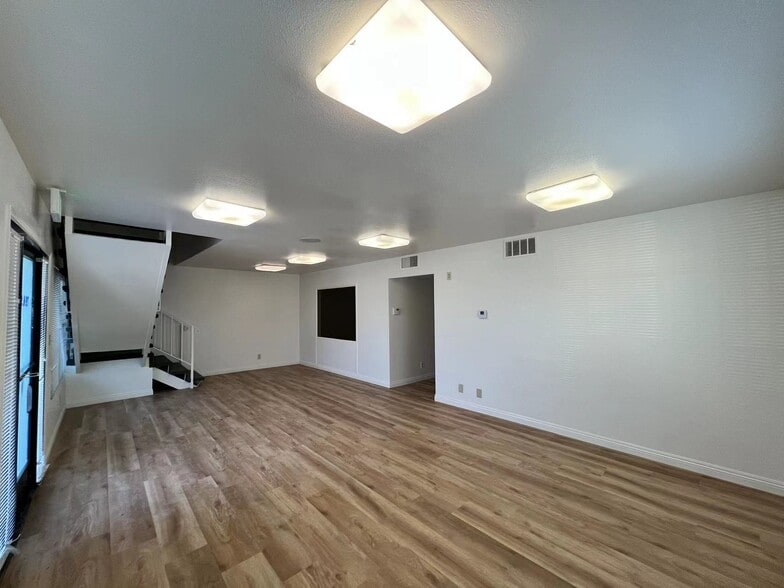 More Photos Of 719 N Sunset Ave, West Covina Office For Lease