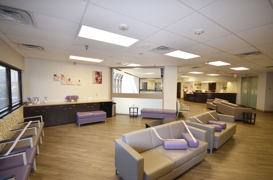 More Photos Of 7940 Floyd Curl Dr, San Antonio Medical For Lease