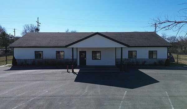 Primary Photo Of 15515 Elm St, Basehor Specialty For Sale