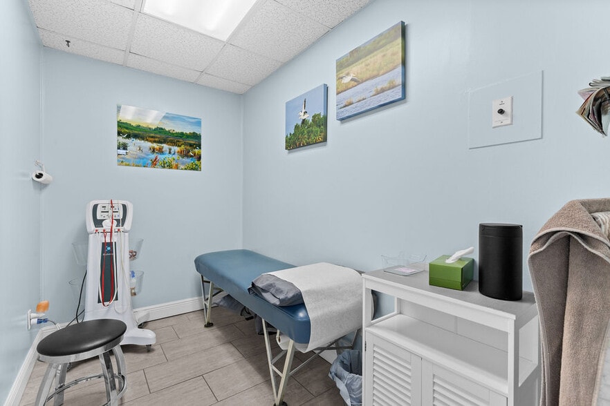 More Photos Of 111 N Fiske Blvd, Cocoa Office For Sale