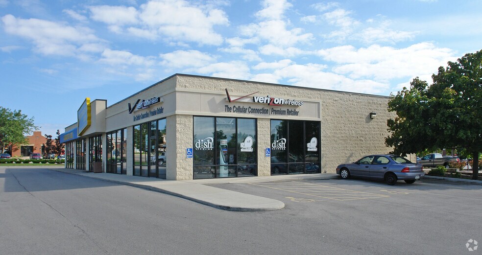 More Photos Of 2815-2929 S Chicago Ave, South Milwaukee Unknown For Lease